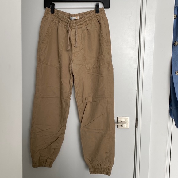 Cargo tan pants - Picture 1 of 1